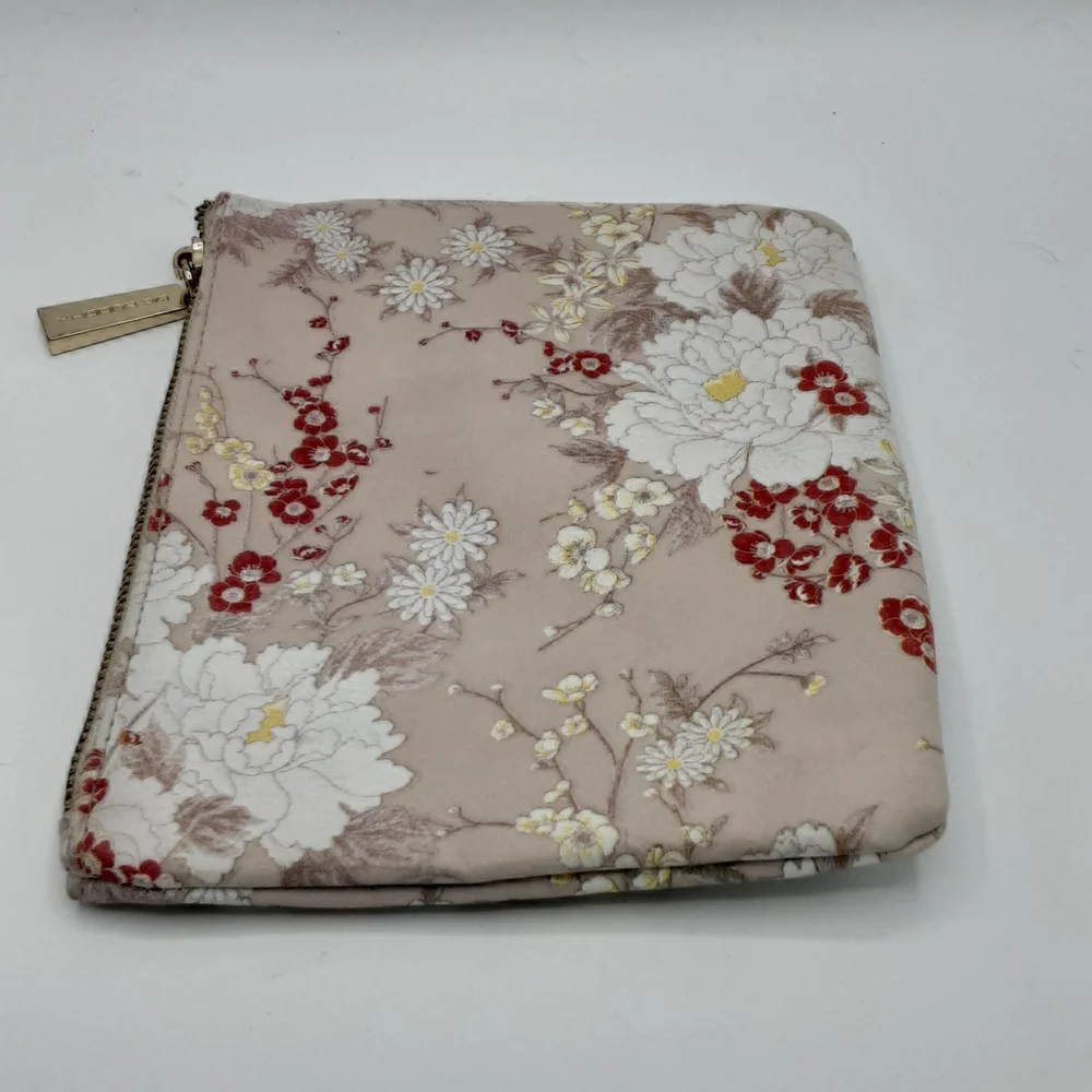 Big Buddha Wild Flowers Floral Cosmetics Travel Bag.